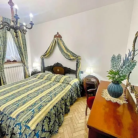 Pool And Jacuzzi - Charming In Umbria 4* Montefiascone